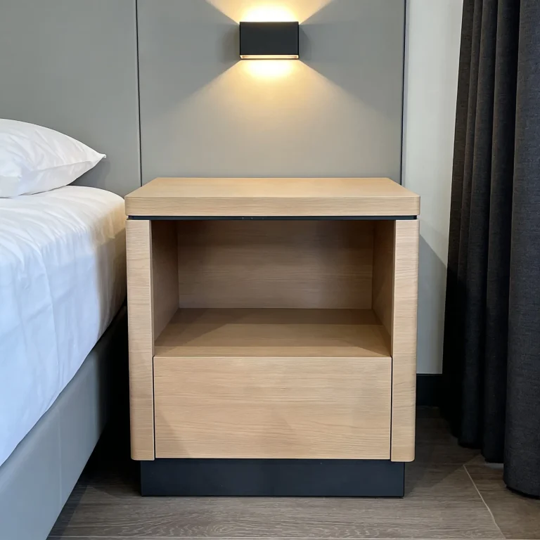 Night Tables with Drawers BT04
